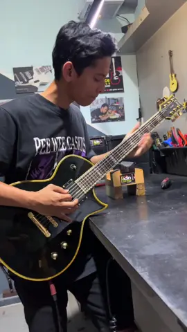 Sound check dulu gais, LTD guitar bersama gitaris dari ngawi  #adinguitarservice #ltdguitar #guitarist #sologuitar 