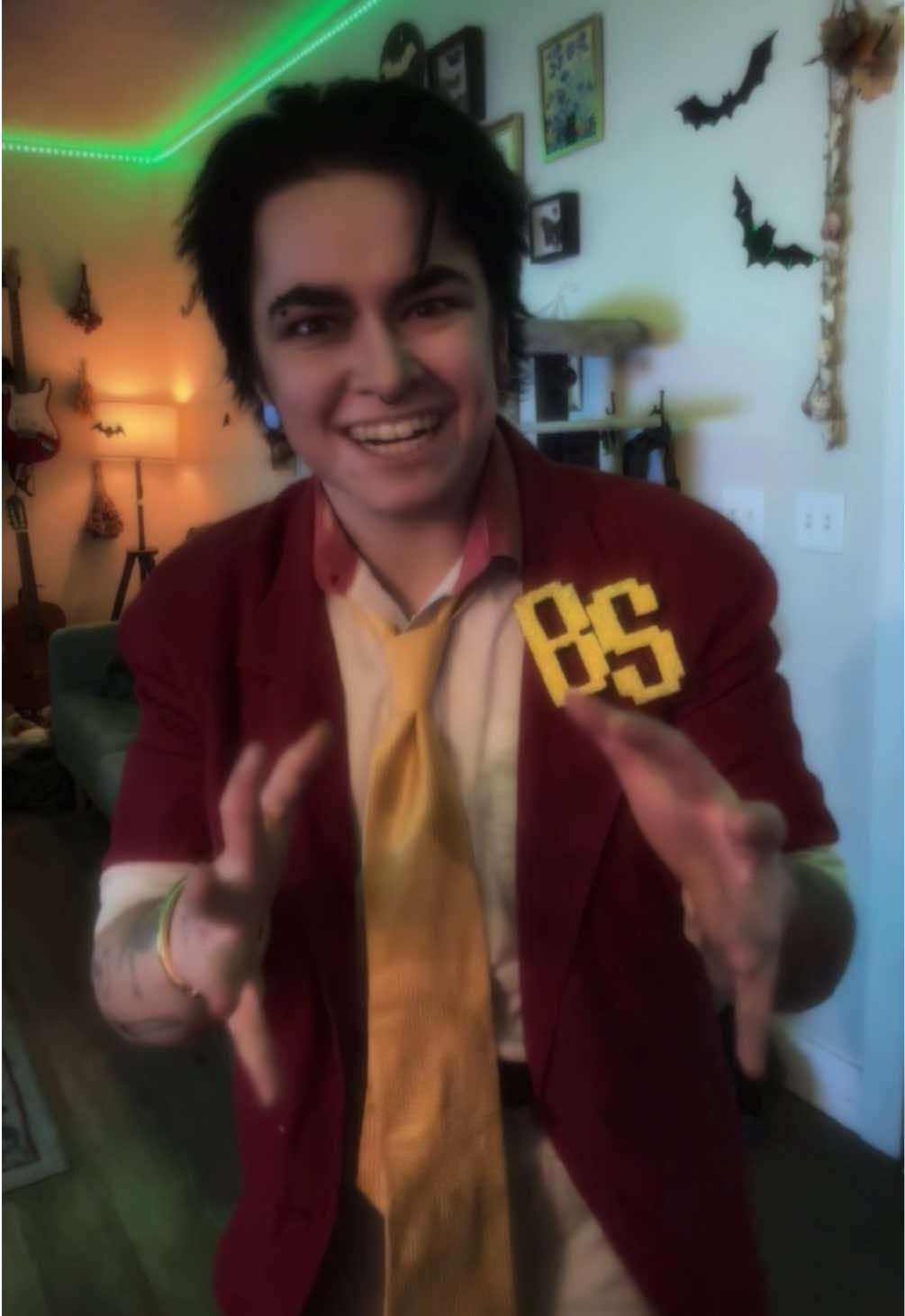 He’s great w kids  N E Ways! Human! Big Shot Spamton??!!??!  #spamton #bigshot #deltarune #spamtongspamton #cosplay 