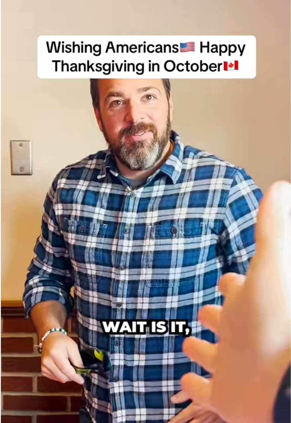 They were confused 😅🇨🇦🇺🇸 #happythanksgiving #canadian #canada #usavscanada #americanvscanadian