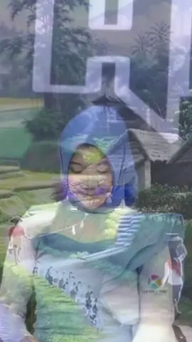 Kalamun qodimun laa yumalu samauhu… #seratpenjajah#cantikanuswantoro#liriklagu#CapCut#fypシ゚viral🖤 