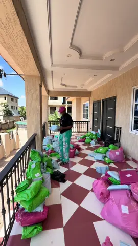 #CapCut I can’t stop saying thank you and God bless all my customers. I’m always grateful to you all. The love, the support and the trust means a lot to me. Meda mo ase.#bossybags #ladiesbag #bags #shippingfromchina 