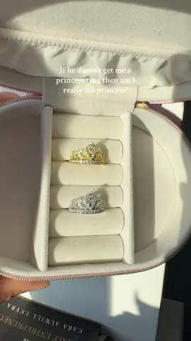 Girls these won’t leave your fingers green 😍925 Sterling silver // 14k gold plated ✨ #fyp #princessring #tiararing 