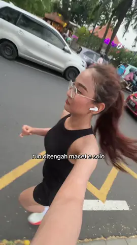siapa kejebak macet🗿