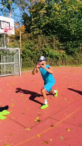 Autumn Outdoor Training ☀️  #bodyweight #workout #Fitness #training #grouptraining 