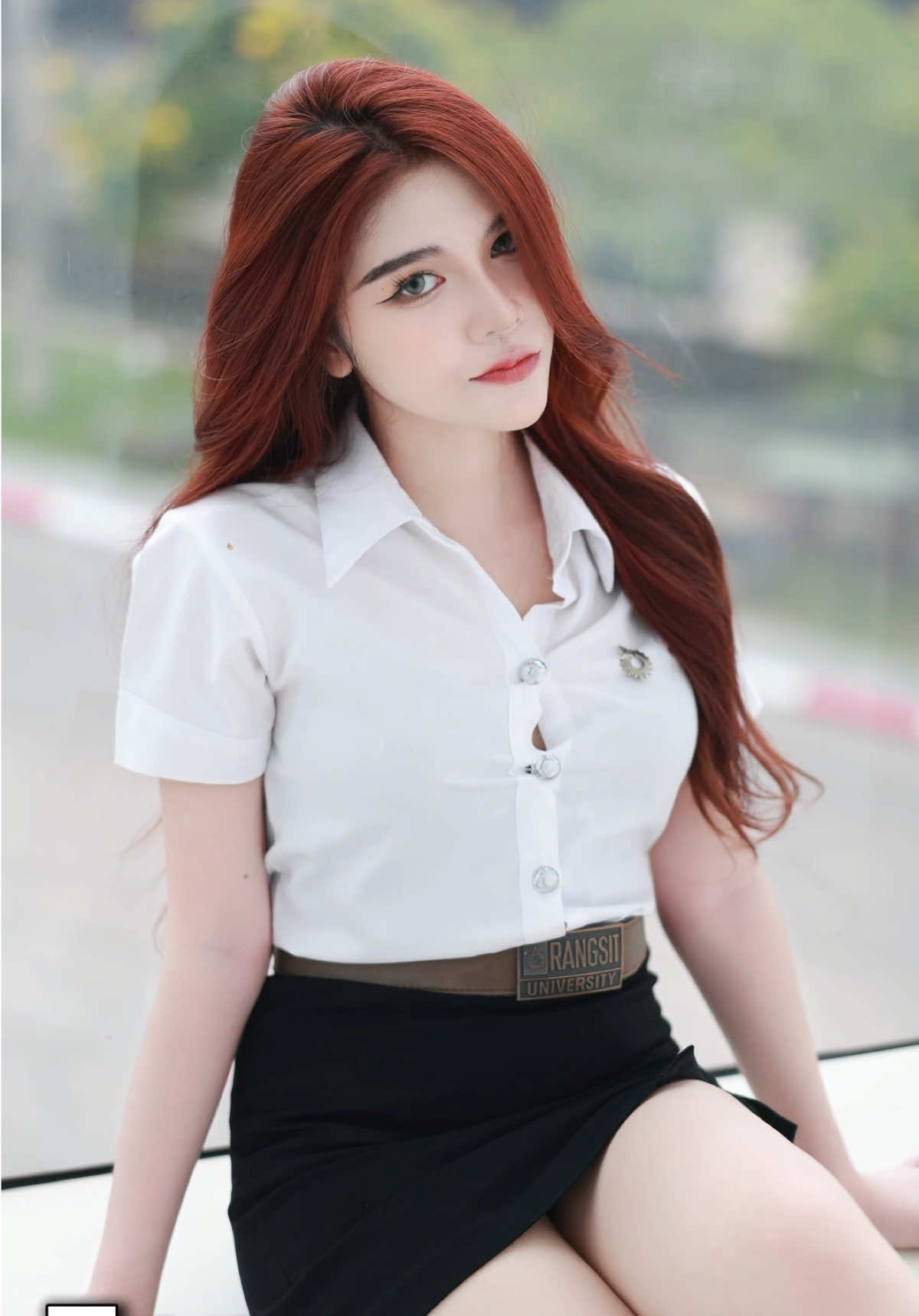 N'ploy #rsu #ถ่ายรูป #ชุดนักศึกษา #สาวน่ารัก #portrait 