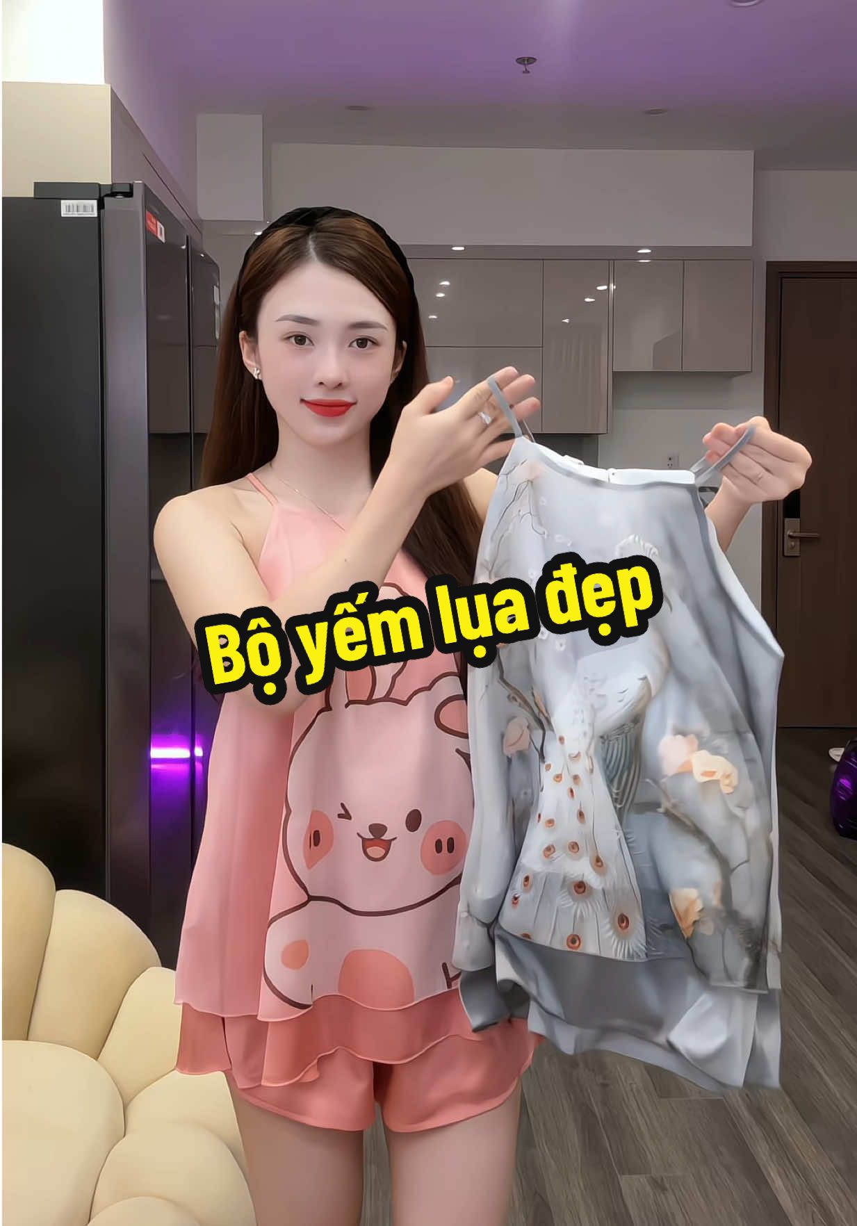 Muốn mặc xinh mà lại hack tuổi thì phải mặc yếm ce ạ😍 #landaulamvo 