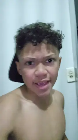 o u naipe dess pocoto cromando 🥴