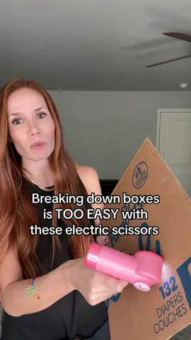 I finally got rid of the giant “box pile” that’s always overwhelming my house because I never want to break down the boxes 😩 these electric scissors makes breaking down boxes soo easy. They are such a great gift idea for anyone who shops online or a little gift for yourself 🤗😉 #electricscissors #tiktokshopblackfriday #tiktokshopcybermonday #giftideasforher #homegadgets 