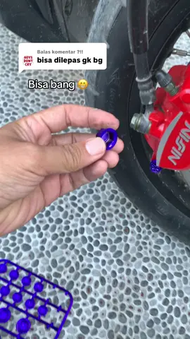 Membalas @?!! Bisa bang bisa dibongkar pasang kaya lego 😁👍#coverbaut #tutupbautprobolt #aksesorismotor #bautmotor 