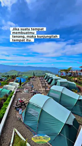 Taman langit bisa jadi salah satu tempat yang bisa bikin kamu tenang 🤩🏞️🙌🏻 📞 Reservasi & more info +62 811-2131-220 #tamanlangitpangalengan #camping #tamanlangitcampingground #wisatakabupatenbandung #wisatapangalengan      
