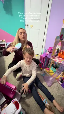 Just a reminder, mama…the little moments are the big ones 💗 #mom #momcreator #MomsofTikTok #momlife #motherhood  