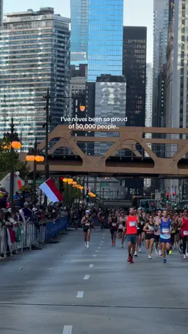 especially this guy ❤️‍🩹🫶🏼💫 watching a marathon is absolutely CHILLING & emotional & inspiring.. so bittersweet that the Chicago marathon weekend is over. It was one for the books 👏🏼 #chicago #marathon #runtok #runner #fyp 
