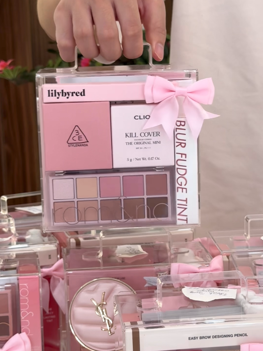 Thích gì anh mua cho đúng ý 😁#hộpquàmỹphẩm #quà20tháng10 #quàtặngngườiyêu #quàmỹphẩm #quàsinhnhật 