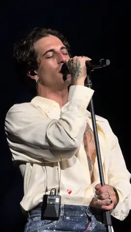 No one understands me ❤️‍🩹Roma part 2#damianodavid #funnylittlefears #maneskin #solitude #damianodavidroma 