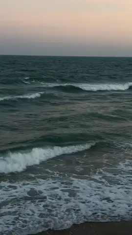 “Nếu cả đời này, không vượt qua được thì sao?” #viral #jyp #phanthiet #hoanghon #sunset 