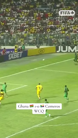 Mohammed Kudus’ solitary goal against Comoros secured Ghana’s place at next year’s FIFA World Cup. Victory in Accra took the home side to 25 points from their 10 Group I games, six clear of a Madagascar side who needed to win in Mali to have any chance of finishing top only to lose 4-1 in Bamako. #ghana #ghanatiktok #ghanafootball #foryoupage♥️♥️ #theafricanfootballer  Goal 🇬🇭: M. Kudus 47’