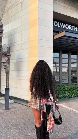 Women ! 💘🫦. #SHEINtrends #SHEINforAll #cooloutfits #outfitideas #dresses 