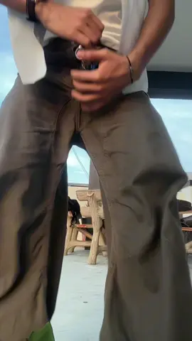 This jeans is superb 🔥#menstyle #baggyjeans #outfitinspo #fyp #OOTD