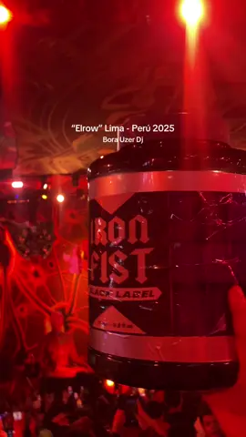 Con la pomo señal en Elrow 2025 🐍💃🏽 #elrow #rave #superclub #borauzer #popper 