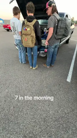 i can’t rn 😭 #fyp #meme #lol #mycollarsbluebutmyneckisred #brainrot 