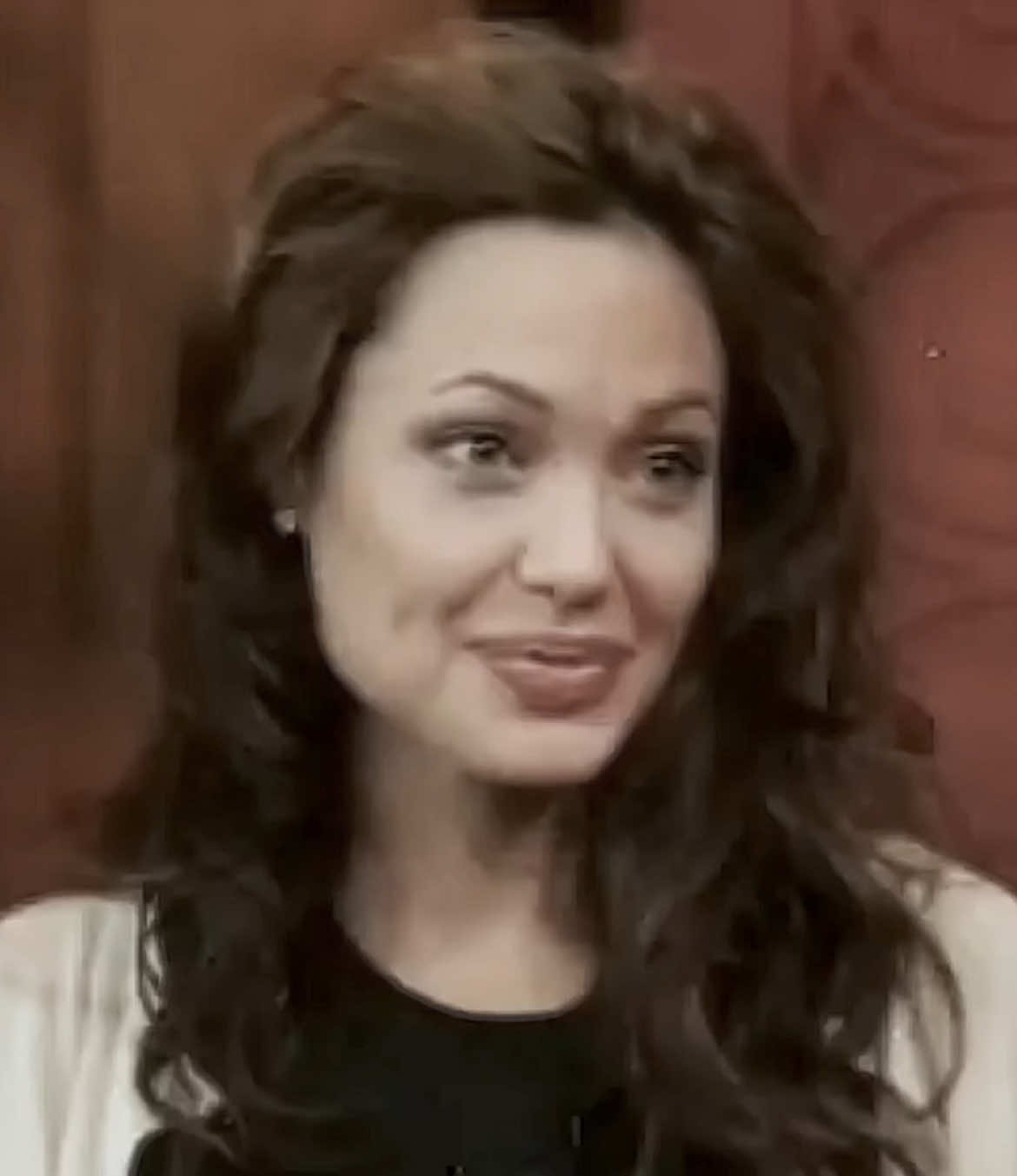 unmatched beauty. #angelinajolie #viral #fyp #beauty #trendingsound 