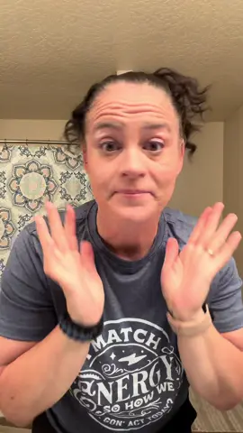 Makeup transfer? Not on my watch, babe. 💋✨ . . Who needs a makeup-setting spray when you’ve got a towel, some teeth, and a hoodie? 😂 This is the ultimate life hack for keeping your glam on your face and not smeared all over your cute sweatshirt. Cute shirt + zero makeup transfer = winning. Thank me later, queens. 👑 #MakeupHack #LifeHackQueen #NoMoreTransfer #SassyAndCute #BeautyCheatCode