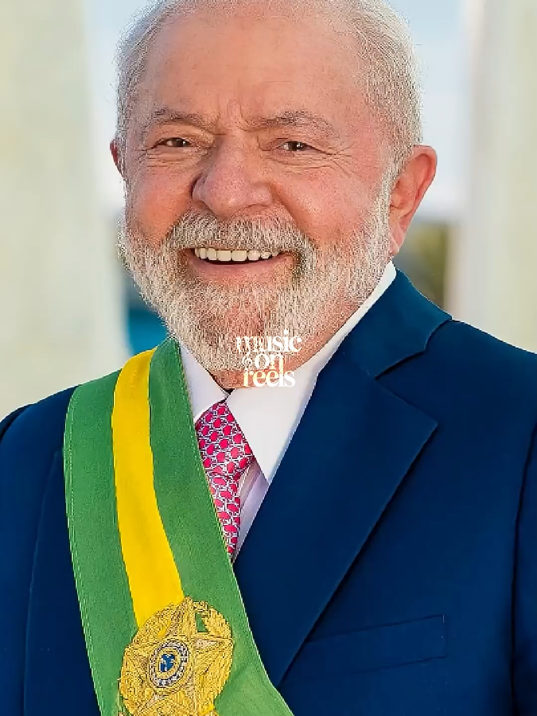 TOP 5 FAMOSOS TOTALMENTE DE ESQUERDA! #anitta #brunamarquezine  #wagnermoura #globo #esquerda