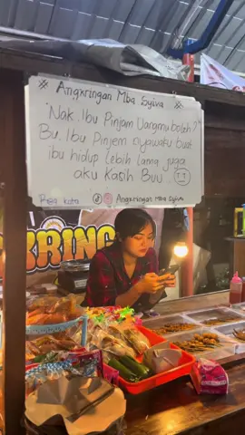 Angkringan Mba Syiva lokasi Pasar Manis Purwokerto belakang Patung Bawor Buka jam 18.00-02.00, tutup setiap Mingu #angkringanmbasyiva #syivaoktavianaa @syivaoktavianaa 