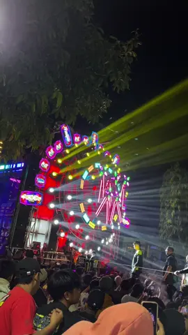 Jan sess pas lagu tabola bale🤙🏼 @K5 Maximal Audio @Pradipta Lighting #k5maximalaudio #fyp #foryou #zyxbca #fypシ 