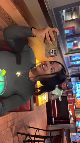 Dinner w a baddie & a drink always a vibeee💕@Dureti Boranto 