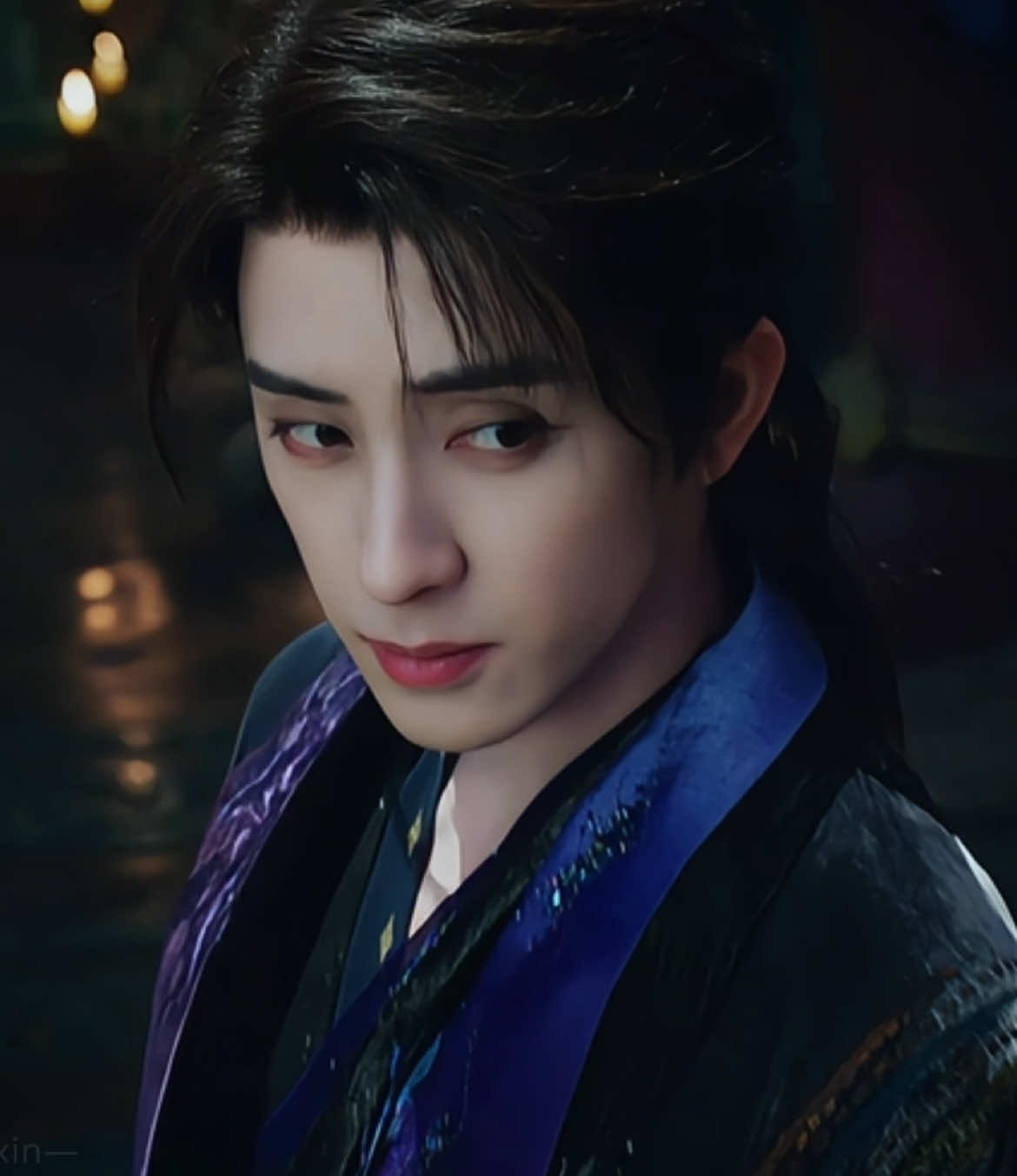 the way i looked when i saw him in mm for the first time😭💘 #moonlightmystique #aoruipeng #bailu #cdrama #foryoupage