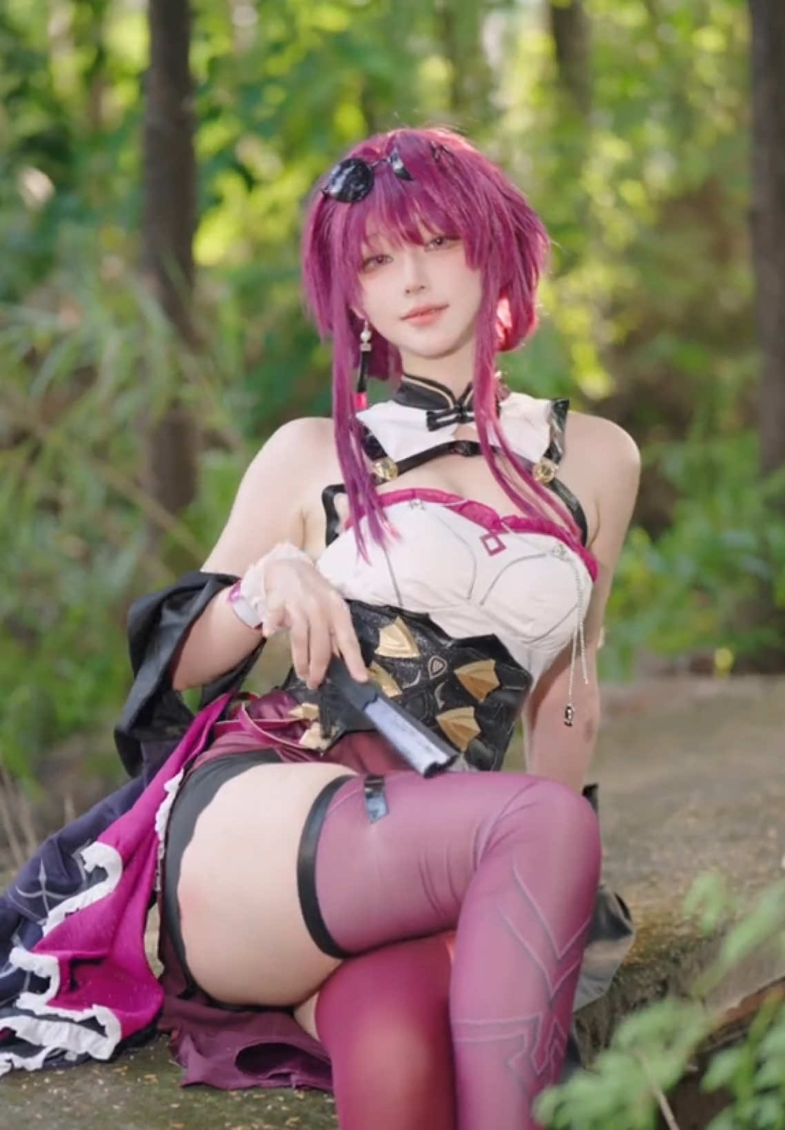 哦～？ #cosplay #卡芙卡 #同人 #崩坏星穹铁道 