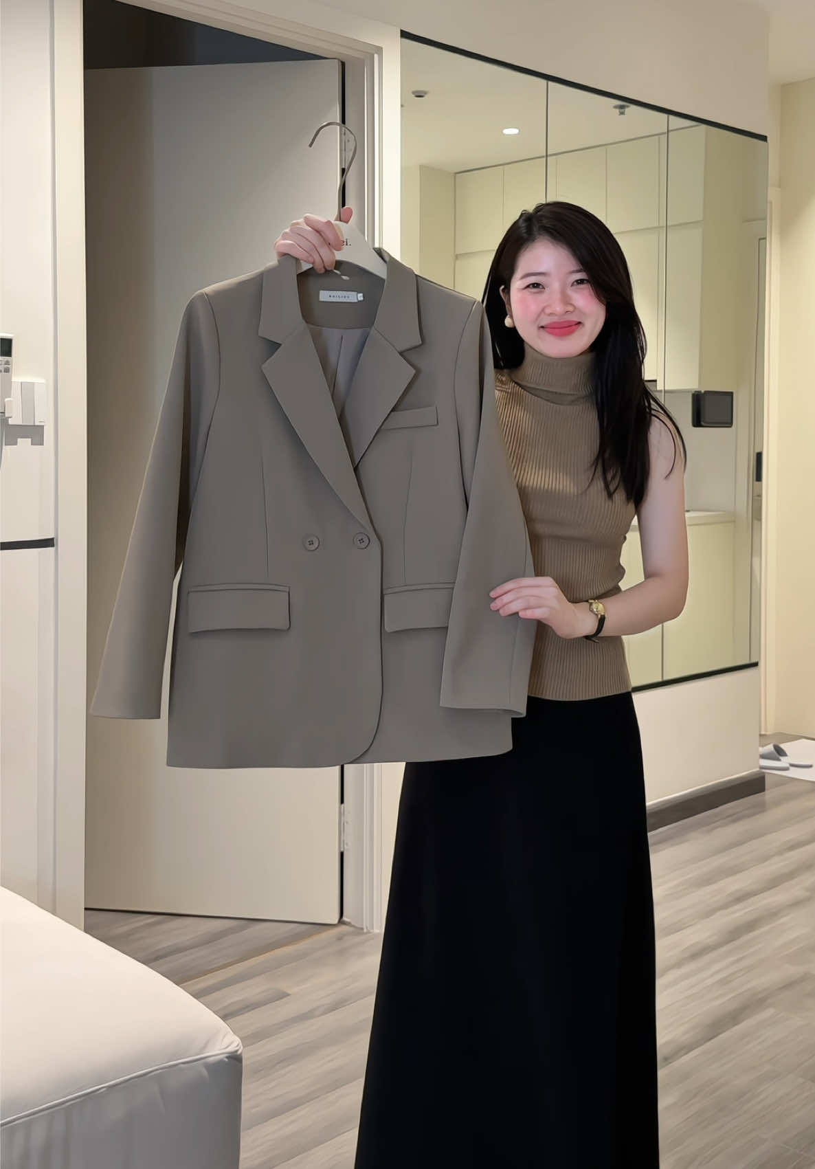Một mảnh kí ức em chia ra làm 2 phần ... #xuhuong #viral #OOTD #outfit #blazer 