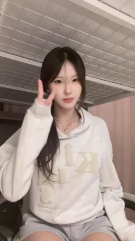 #킴스후드티 #KIMSGirls @Kims Fresh Cotton Market 
