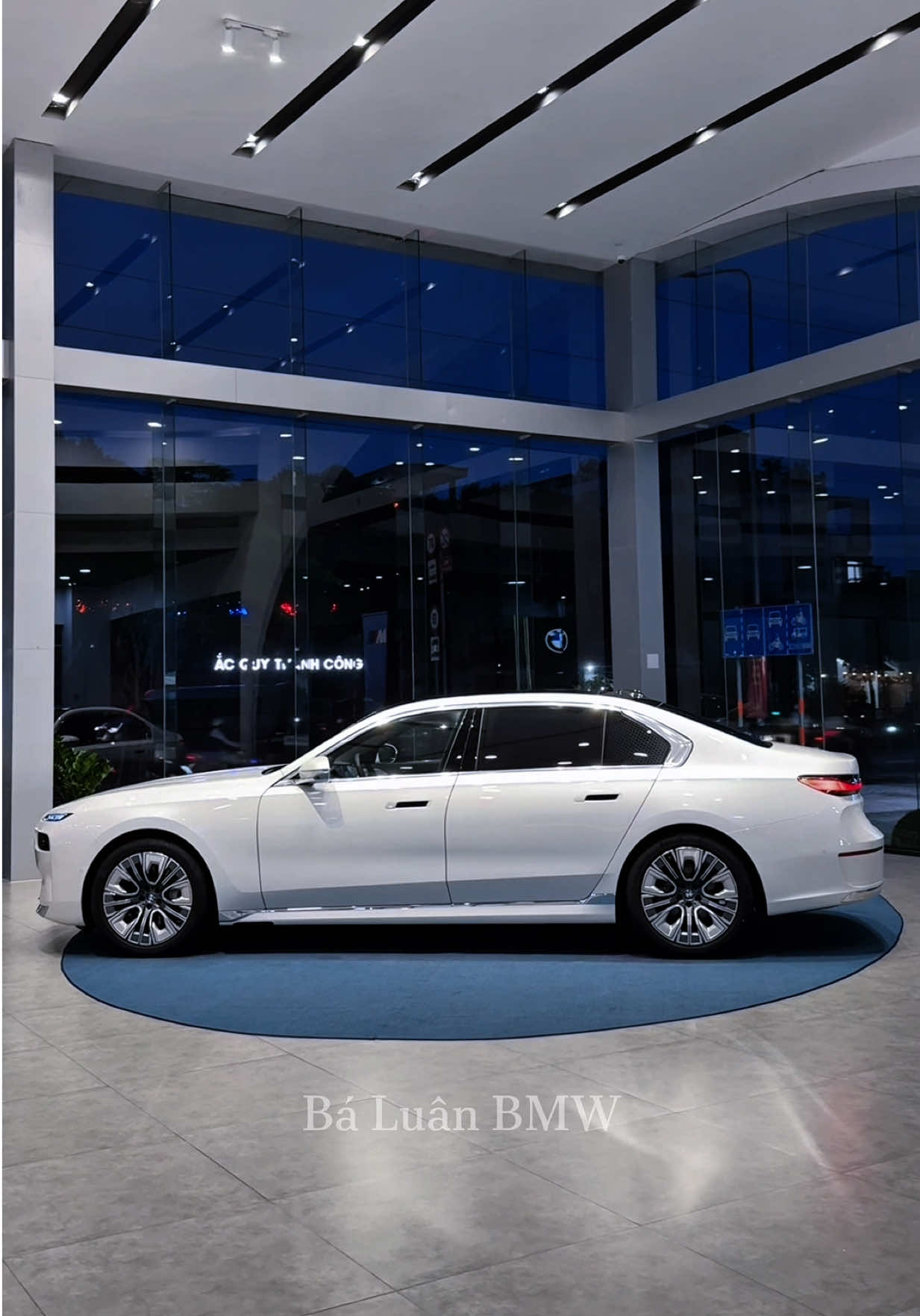 5 năm sao là quá dài, nhưng sao dài bằng BMW 740i #bmw #7series #740i #baluanbmw 