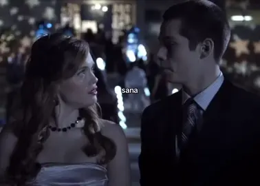 sana baktığımda zaman kısa sürerdi. #stilesstilinski #hollandroden #teenwolf #kesfet #fyp 