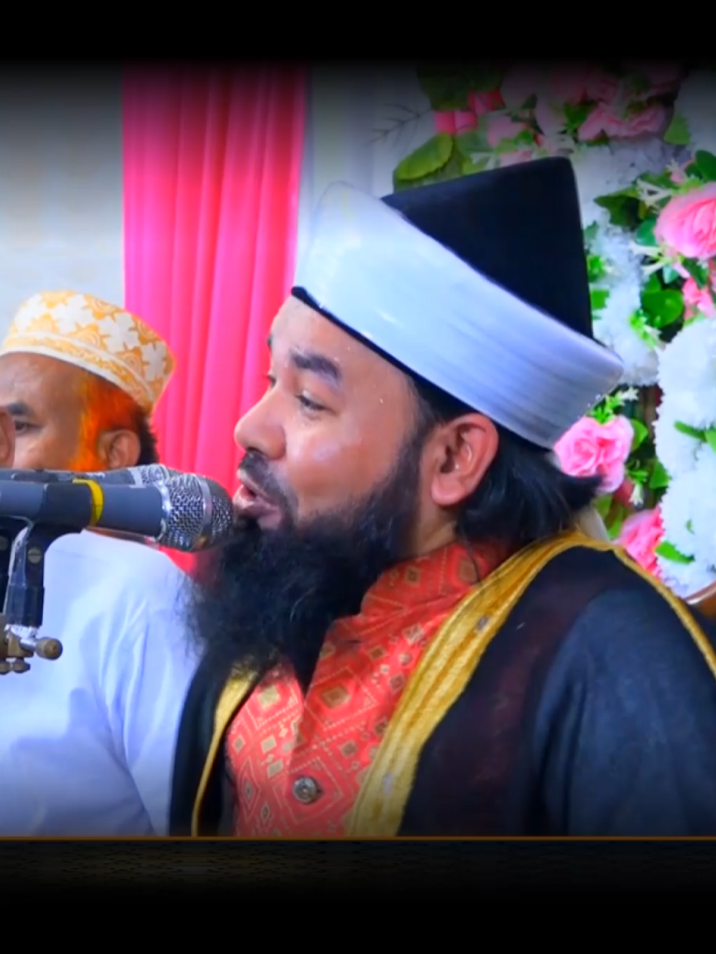 গাউছে পাকের কারামতগাউছে পাকের অলৌকিক কারামত—জীবিত ব্যক্তির জানাজা সম্পন্ন করলেন, যা উপস্থিত সবাইকে বিস্মিত করেছিল।#মাইজভাণ্ডারদরবারশরীফ #মাইজভাণ্ডারী_গাউসিয়া_হক_কমিটি_বাংলাদেশ #হকমঞ্জিল #hoque_tv #রহমানমঞ্জিল #ঈমানের_অগ্নি_পরীক্ষা #তরিকতের_আলোচনা #মাইজভাণ্ডারী_গান #আহমদিয়ামঞ্জিল #মাইজভাণ্ডারী_ওয়াজ #maijvandari_maz #syed_ahmodulhoque_maijvandari #সৈয়দ_আহমদুল_হক_মাইজভাণ্ডারী_ওয়াজ #হক_টিভি #হকটিভি