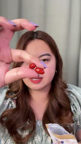 ✨Get that glow from within with AkemiGlow!✨ Packed with Astaxanthin, Crocetin & Vitamin C — for smoother, radiant, and healthy skin 💖 Take 2 capsules daily for that natural glow 🌸 #AkemiGlow #GlowingSkin #SkinSupplements #oralsunblock #hydrateskin @AkemiGlow 
