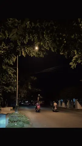 alamak🫶🏻 #alamak #rizkyfebian #lyrics #fyp #foryou 