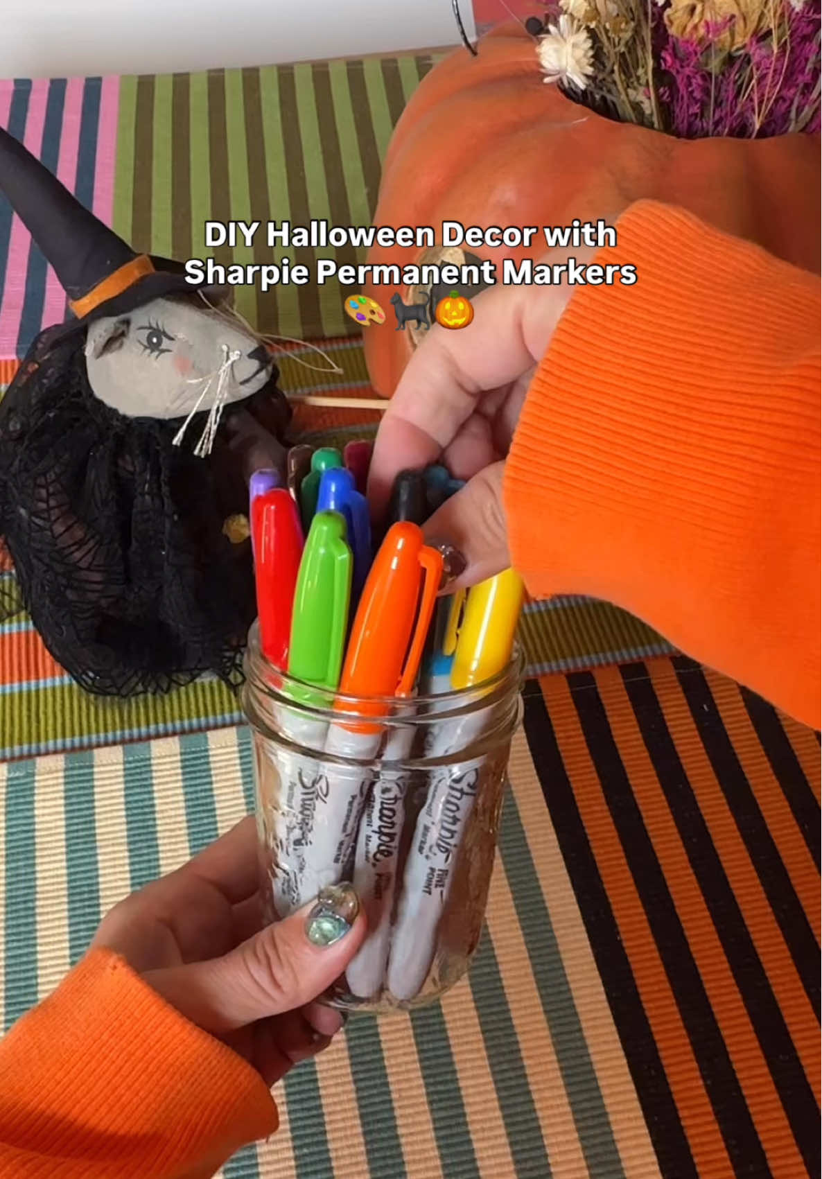 #ad A cute way to add some personality to your potted plants this fall 🍂🍁🖌️ I decorated these terracotta pots using the iconic @Sharpie Permanent Markers. I love how the ink dries quickly and resists fading and water - so I can put these planters out on my stoop and not worry about them getting ruined.  And the fine tip is great for detailing and getting crisp edges! #Sharpie_Partner #SharpiePermanentMarker