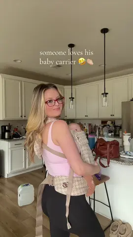 He’s such a little mamas boy🥹 how is he going to be 3 months in 3 days!?😩 #motherhood #momof3 #sahm #3monthsold #postpartum 