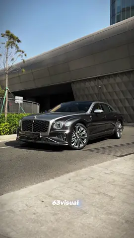 2025 Flying Spur Mulliner Two-Tone🇦🇿 #bentleybaku #bentley #flyingspur #mulliner #63visuals 