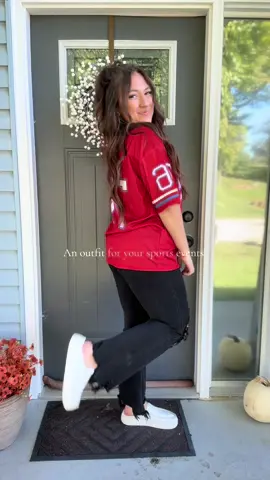 When you wanna be sporty-ish😉❤️‍🔥 @WKND Chasers #midsizefashion #outfitinspo #fallfashion #tiktokshopcreatorpicks 