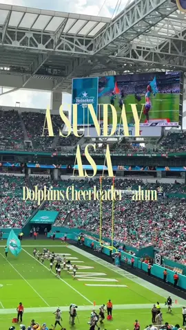 such a special weekend for us *alumni* life gets busy so having something to bring us all together, reminisce over the *good ole days* and get to step back in time for a game is so sweet. @Miami Dolphins Cheerleaders #miamidolphinscheerleaders #miamidolphinsalumni 