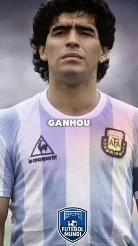 O único jogador que ganhou tudo no futebol! #cr7 #messi #championsleague #copadomundo #boladeouro 