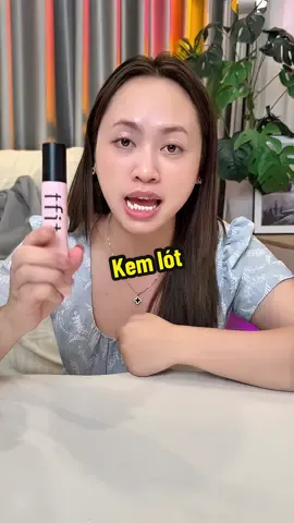 Kem lót che phủ lỗ chân lông ạ