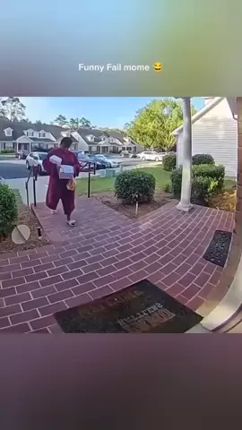 Funny fail moments😂 #FunnyFalls #slipandfall #viral #fyp 