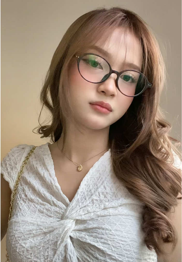 glasses @Sayscorpio_id 