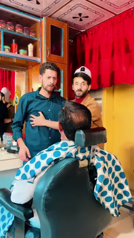 Ajeeb Bnda hai😂😂😂#mrmirchu #viraltoday #funnyvideos #viralvideo 