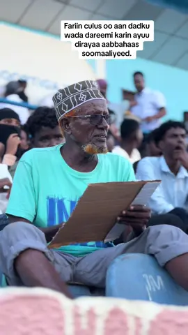 Fariin culus oo aan dadku wada dareemi karin ayuu dirayaa aabbahaas soomaaliyeed.
